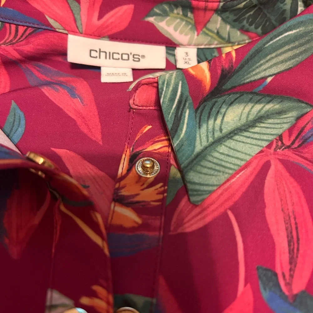 Chico's XL printed tropical floral flutter sleeve front buttons/pockets/collared - Picture 3 of 3